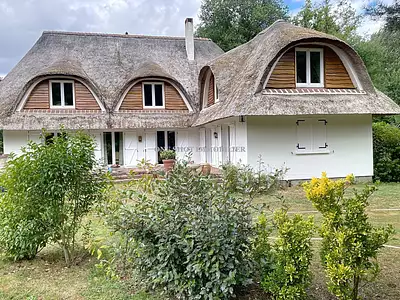 Maison, 240 m²