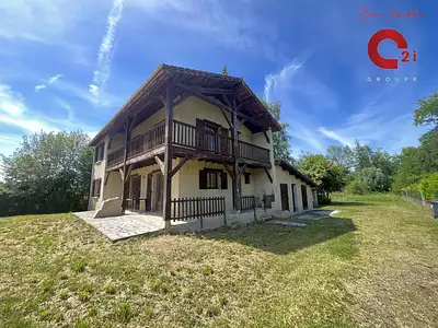 Maison, 159 m²