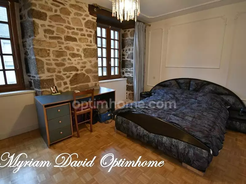 Maison, 252 m²