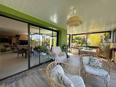 Maison, 143 m²