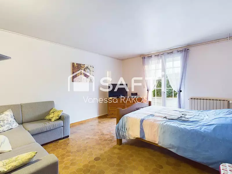 Maison, 360 m²