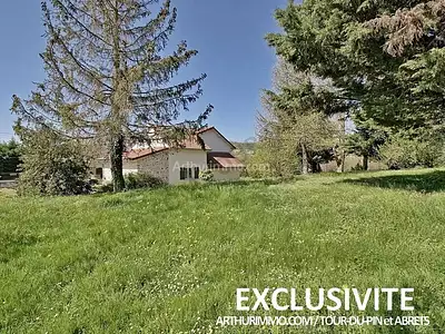 Maison, 256 m²