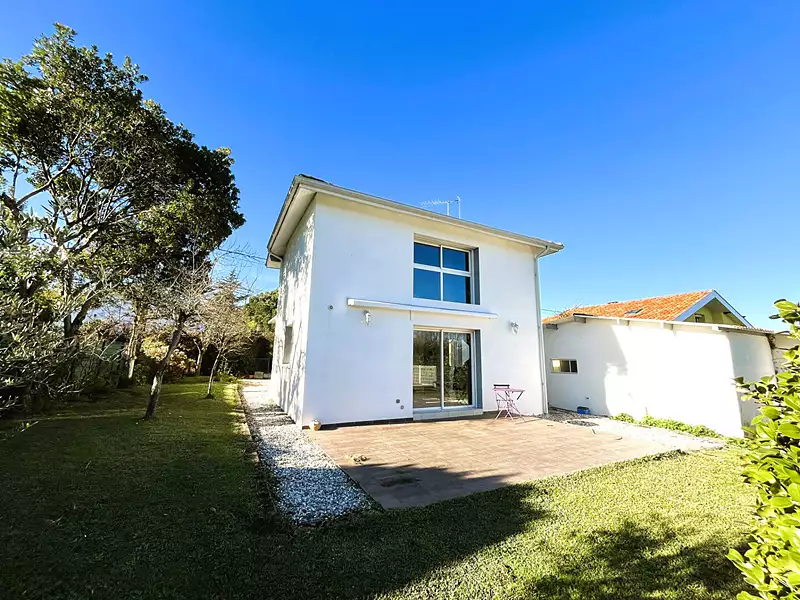 Maison, 148 m²