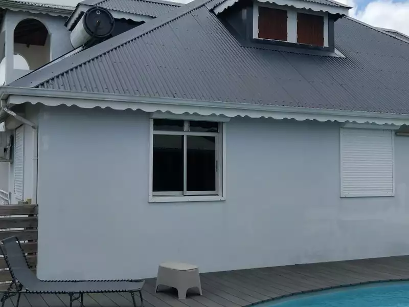 Maison, 225 m²