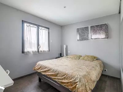 Maison, 198 m²