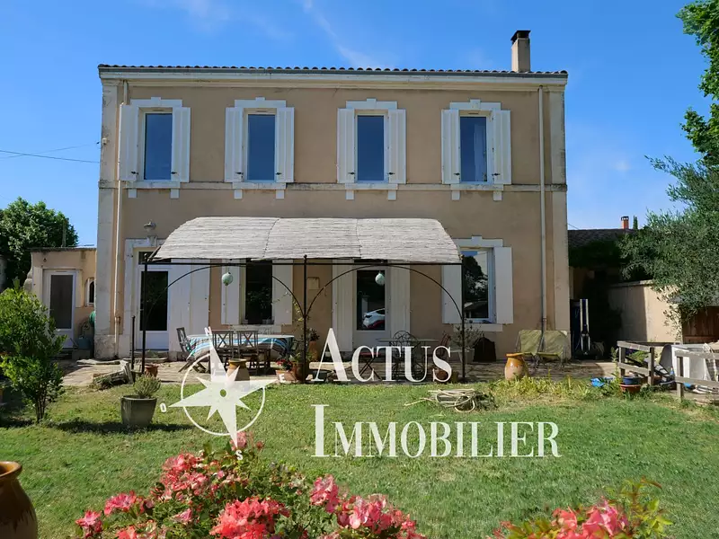 Maison, 145 m²