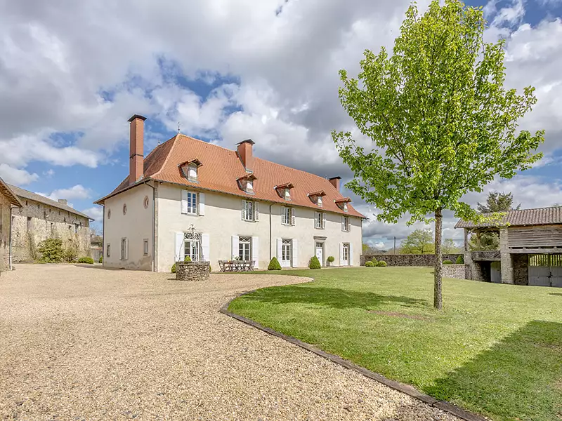 Maison, 304 m²