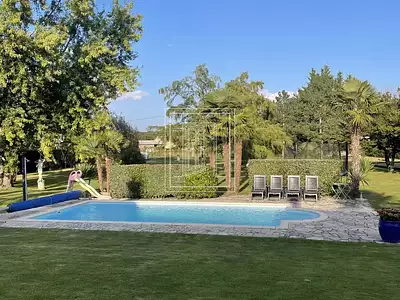 Maison, 169 m²