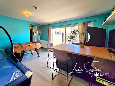 Maison, 200 m²