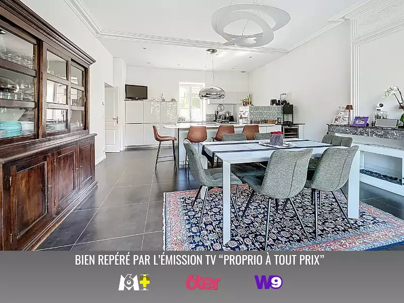 Maison, 330 m²