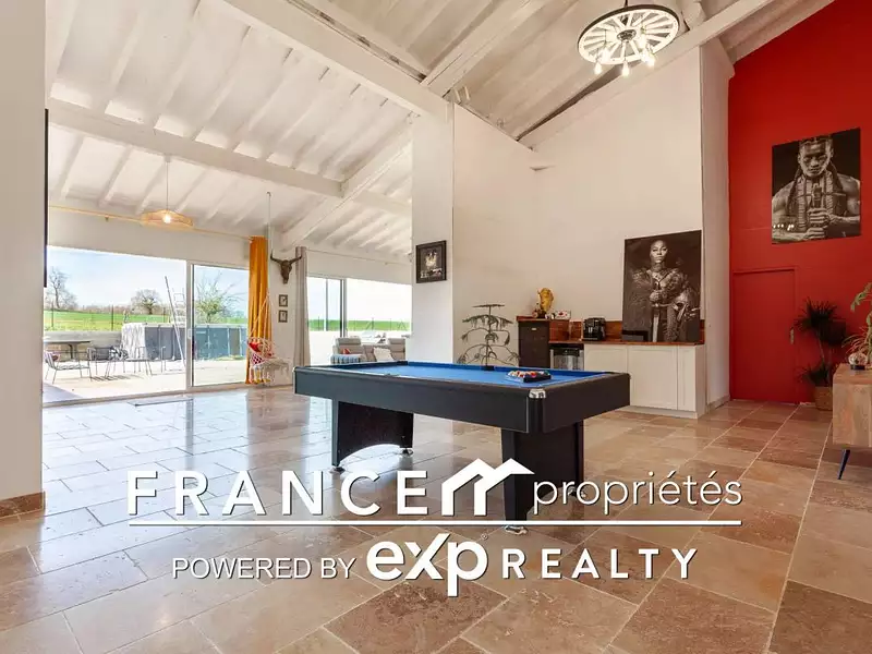 Maison, 283 m²