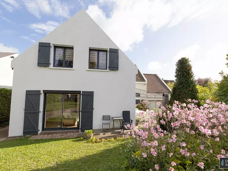 Maison, 184 m²