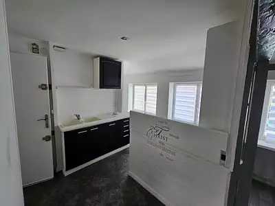 Immeuble, 150 m²