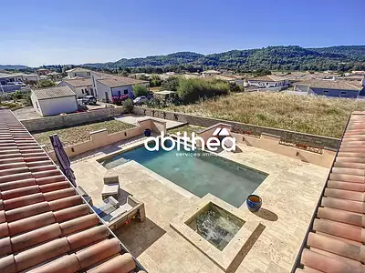 Maison, 181 m²