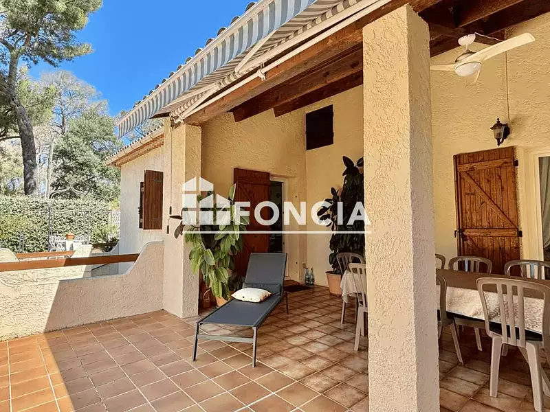 Maison, 326 m²