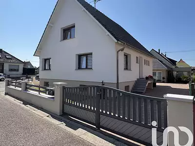 Maison, 235 m²