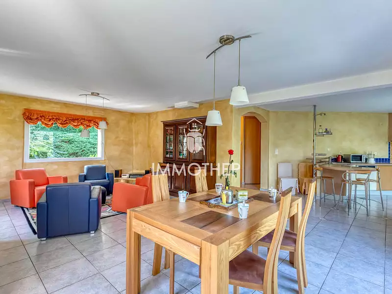 Maison, 146 m²