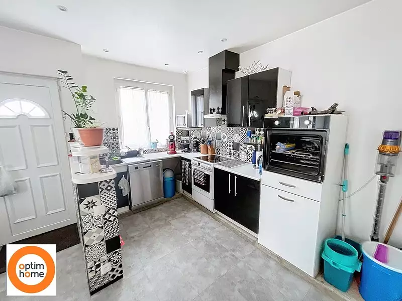 Maison, 115 m²