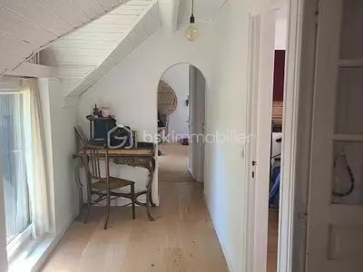Maison, 220 m²