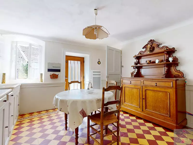 Maison, 93 m²