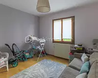 Maison, 196 m²