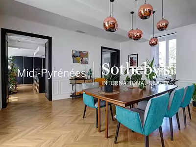 Maison, 350 m²