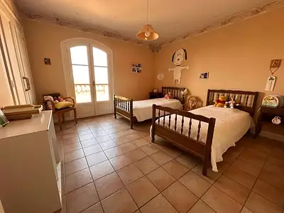 Maison, 215 m²