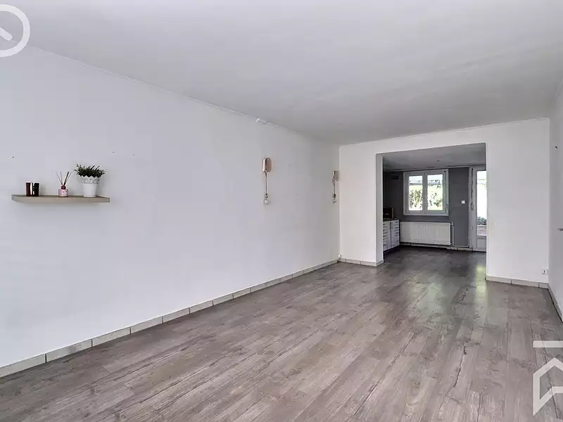 Maison, 83 m²