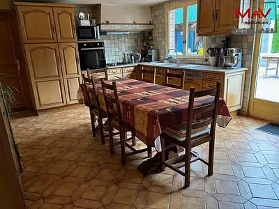 Maison, 219 m²