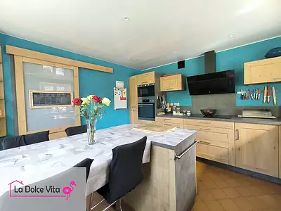 Maison, 228 m²