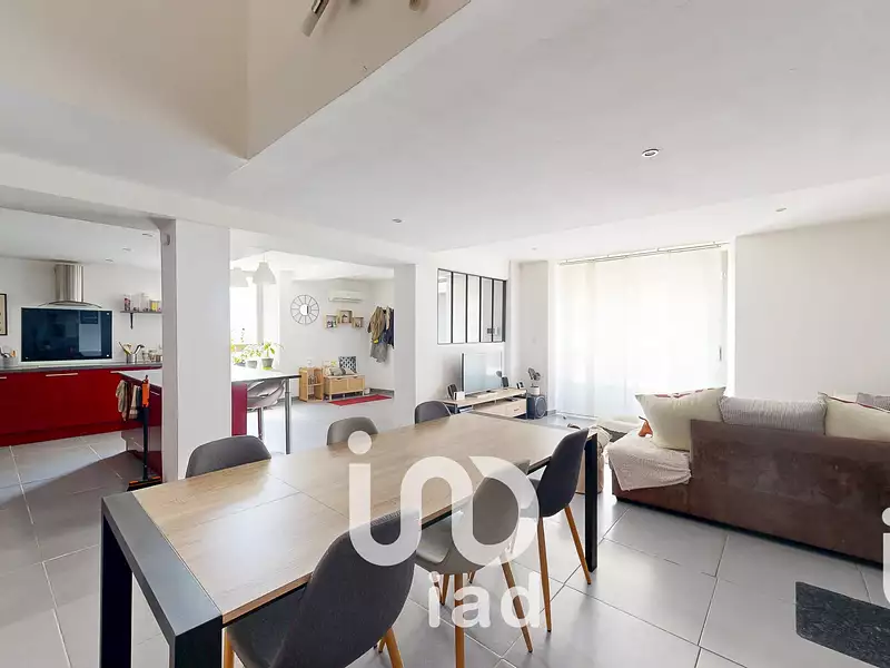 Maison, 214 m²