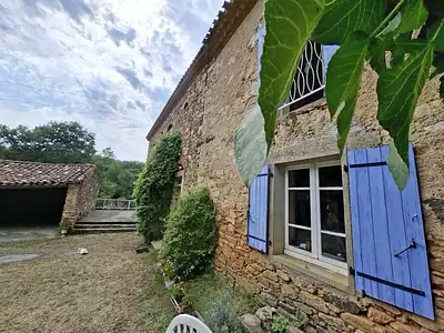 Maison, 225 m²