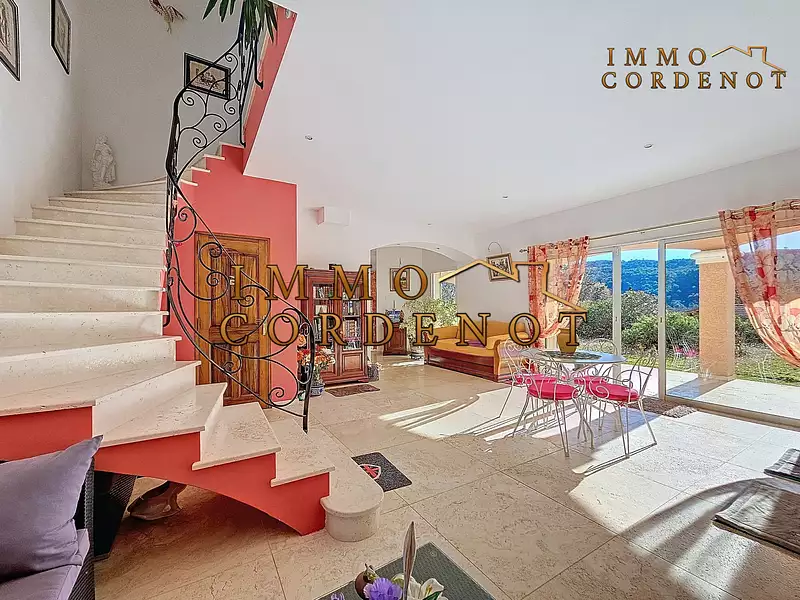 Maison, 150 m²