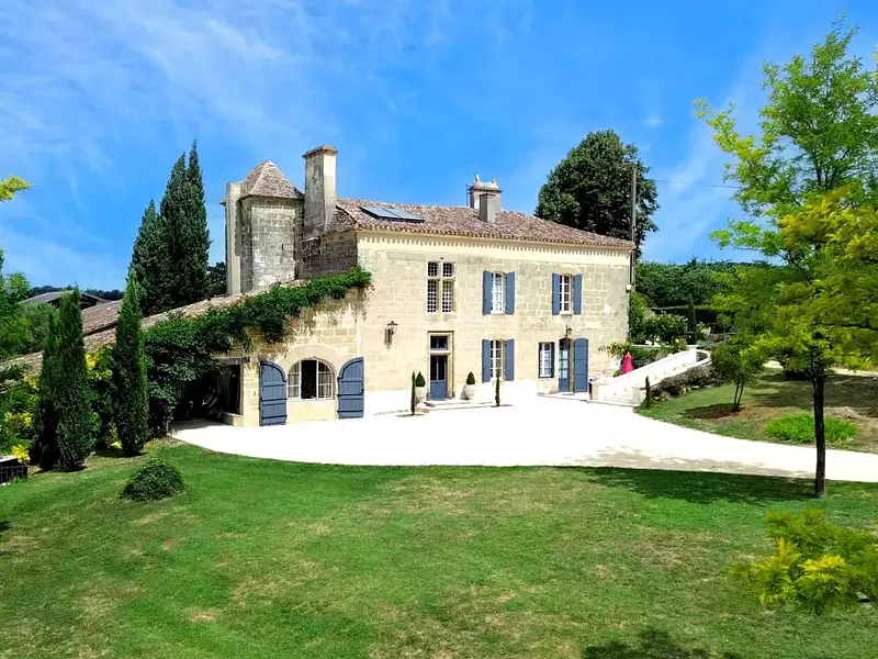 Maison, 378 m²