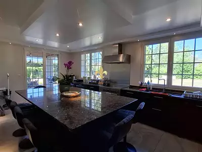 Maison, 195 m²