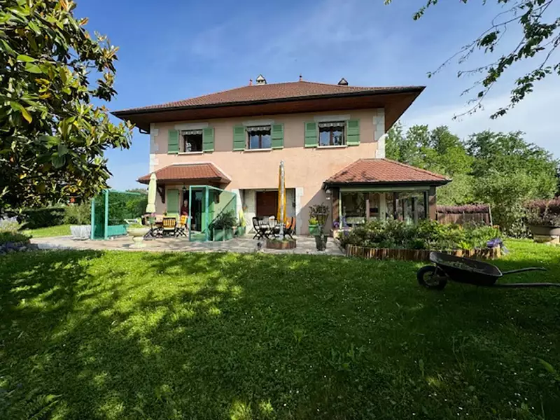 Maison, 170 m²