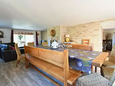 Maison, 207 m²