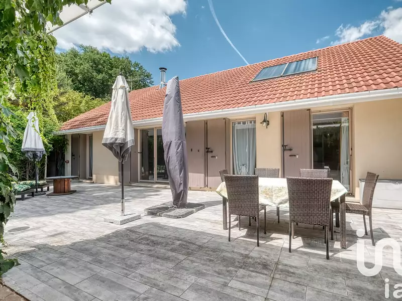 Maison, 99 m²