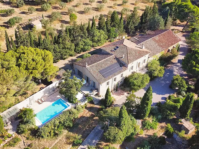 Maison, 498 m²