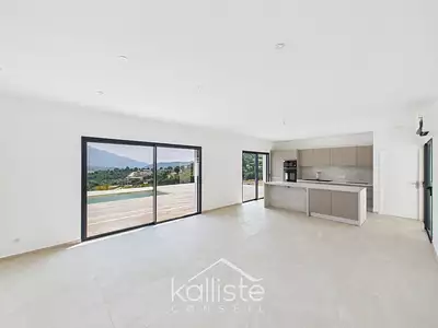 Maison, 132 m²