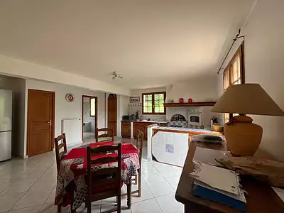 Maison, 166 m²