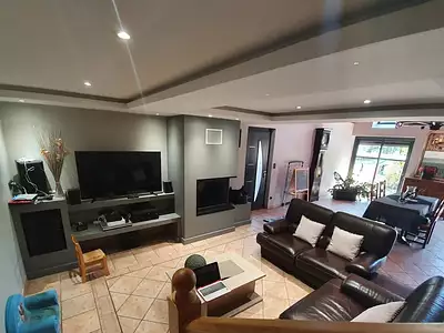 Maison, 223 m²