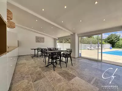Maison, 475 m²