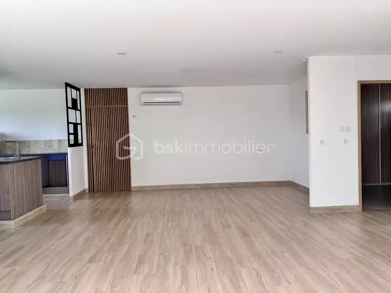 Maison, 101 m²