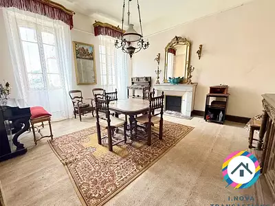 Maison, 217 m²