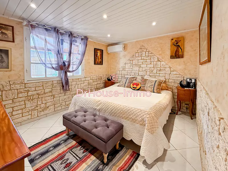 Maison, 217 m²