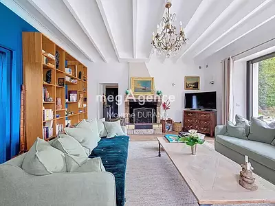 Maison, 320 m²