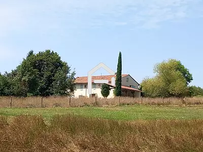 Maison, 300 m²