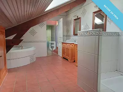 Maison, 176 m²