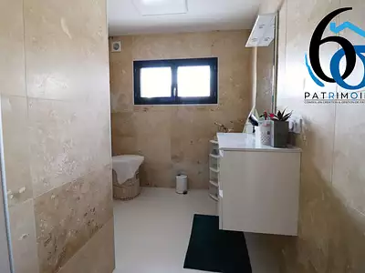 Maison, 205 m²